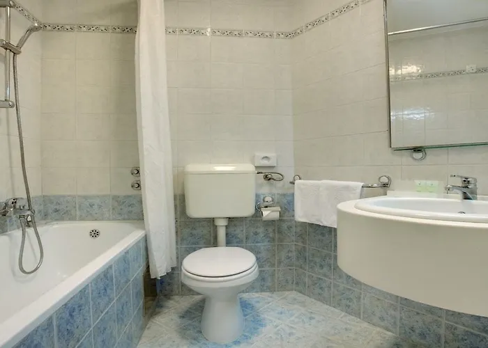 Rubin Hotel 3*